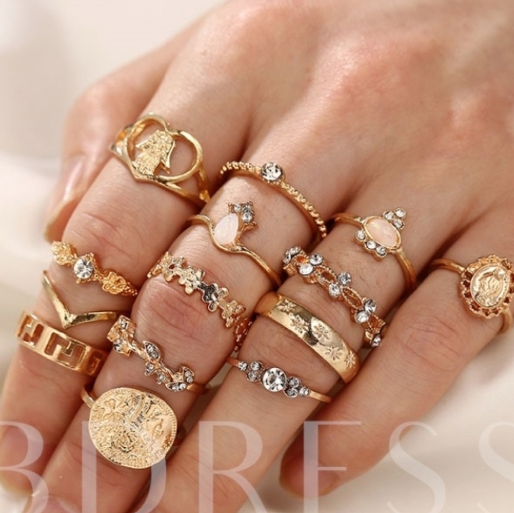 15 Piece Romantic Diamonique Style Ring Set